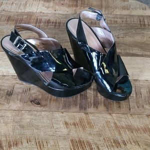 BCBGeneration black heels size 7/5